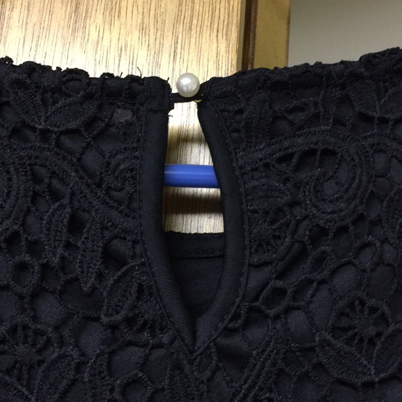 Philosophy Blouse • XL 🌸💕 - Picture 4 of 8